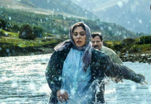 دانلود فیلم ایرانی در آغوش درخت