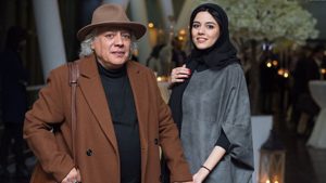 دانلود فیلم ایرانی آنجا همان ساعت